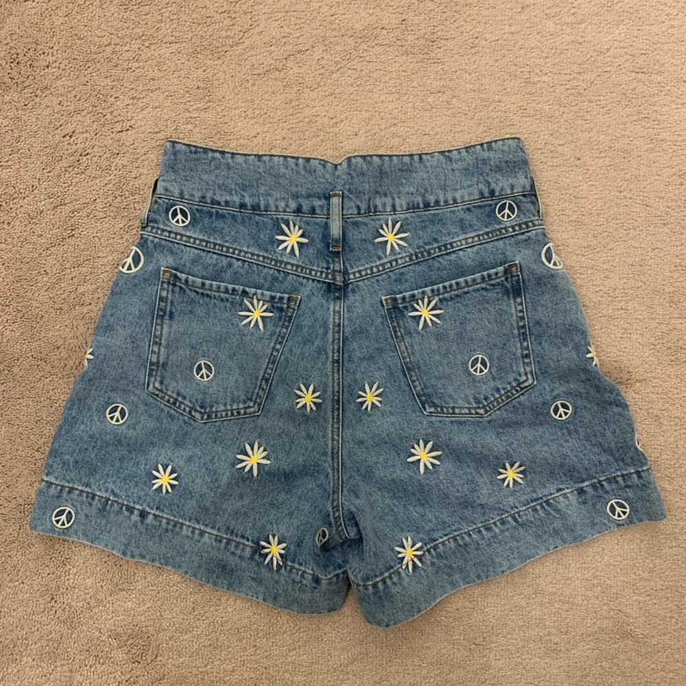 Authentic Sandro Demin Short size 38 NWT - Picture 3 of 6